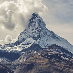 Meet your Posher, Emirhan